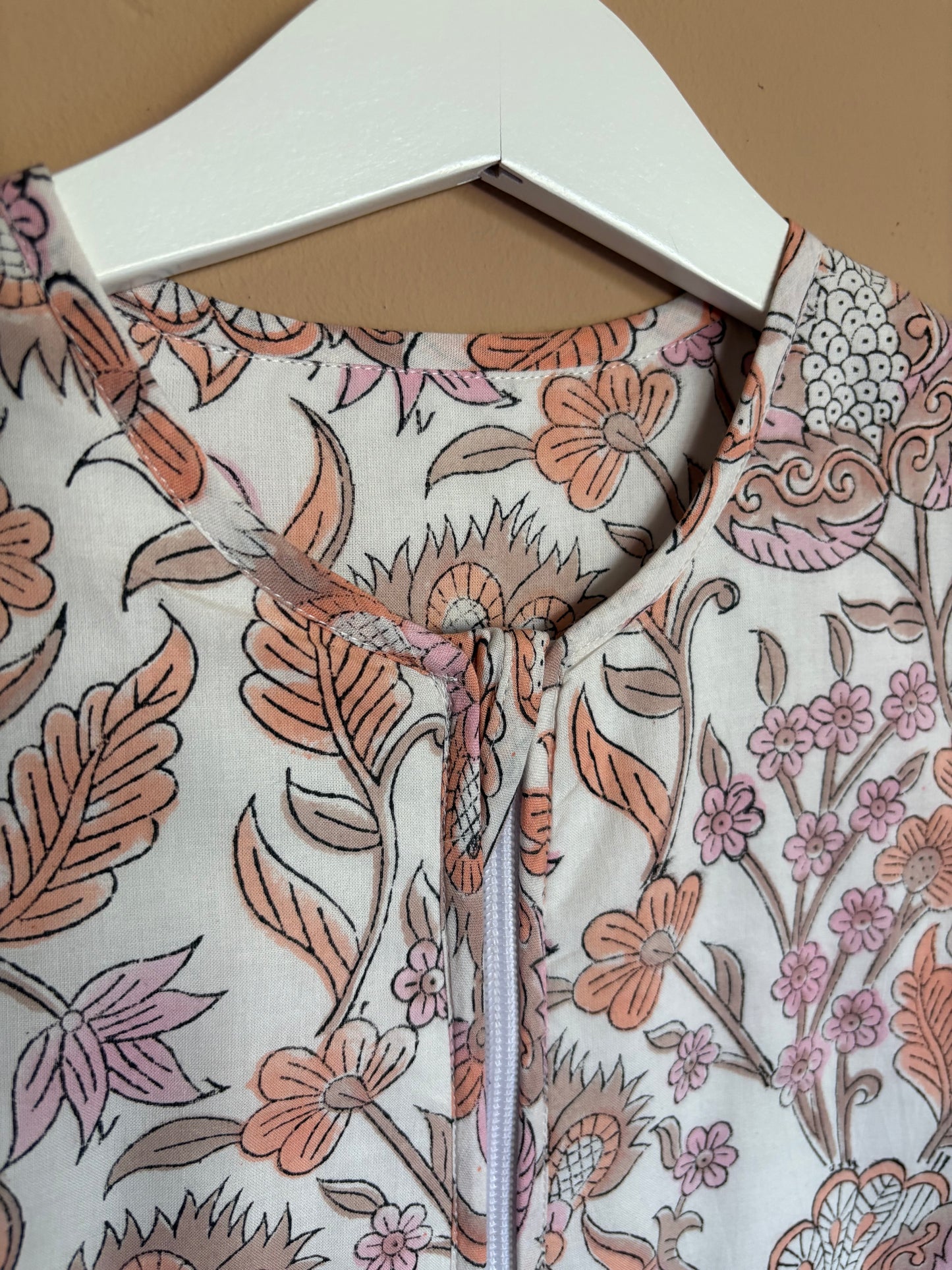 Sleeping bag - white floral
