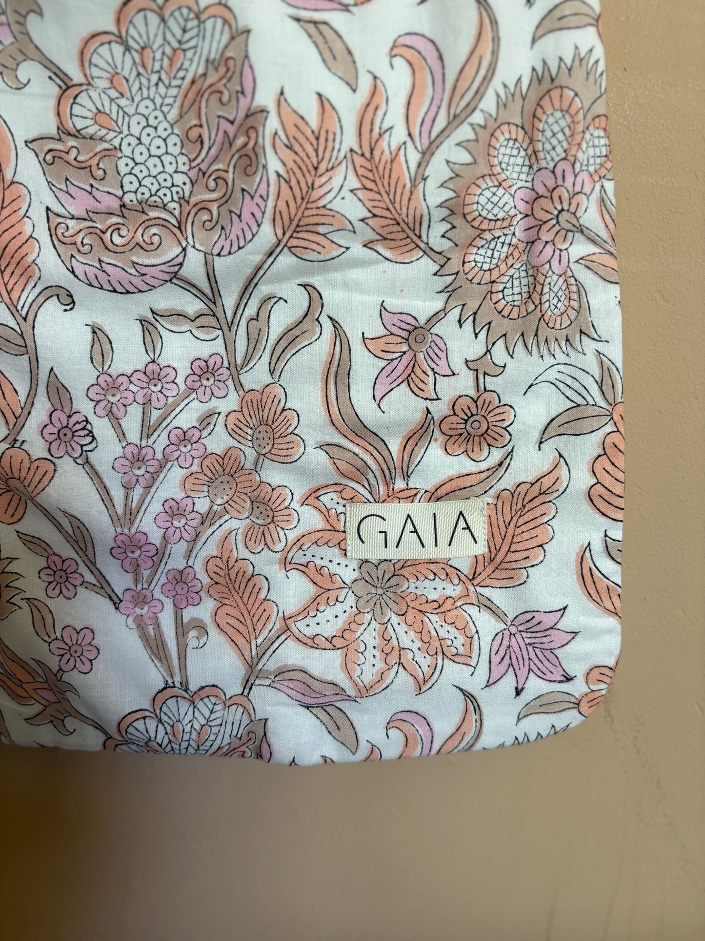 Sleeping bag - white floral