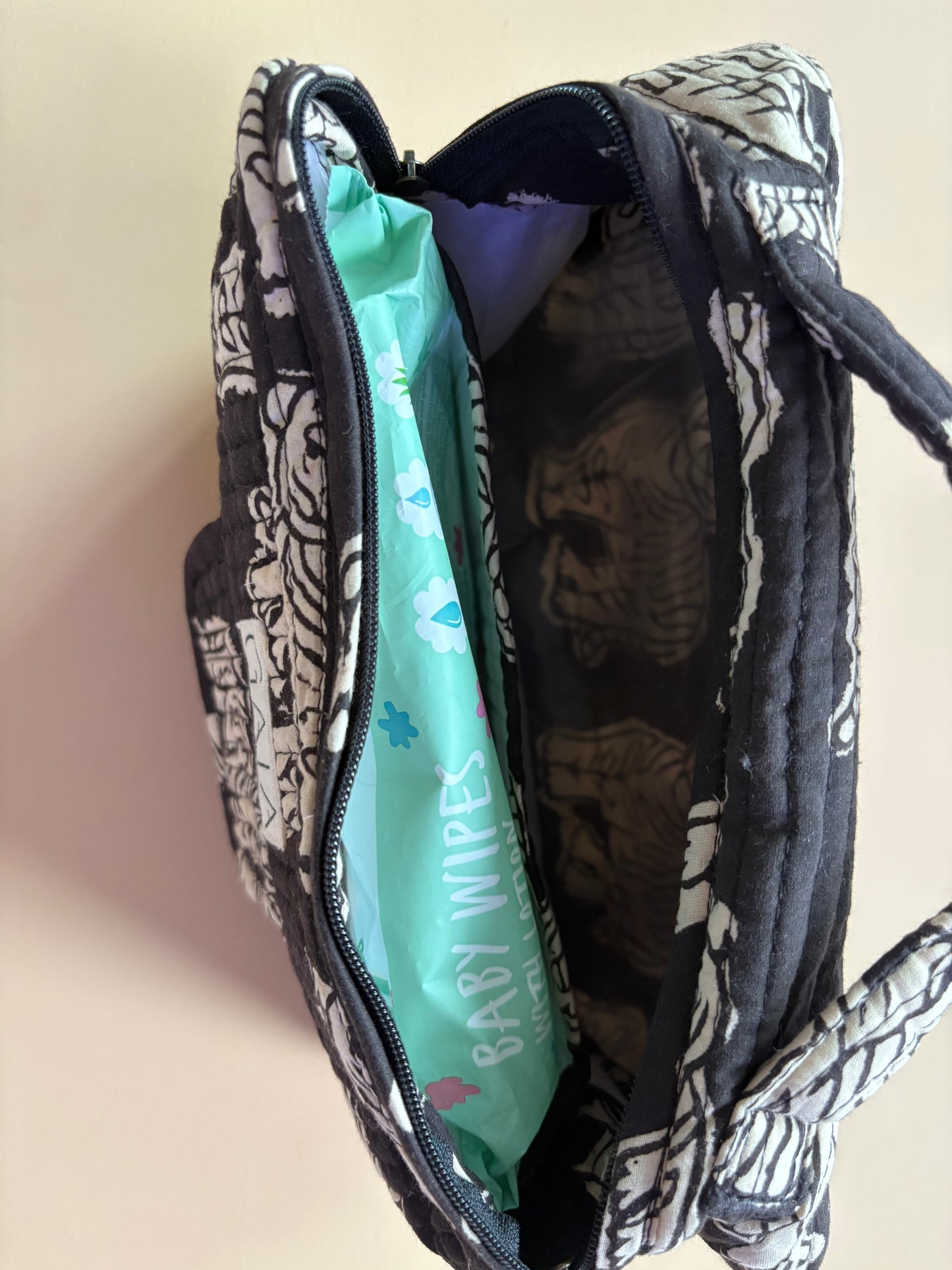 Multifunctional toiletry - black tiger