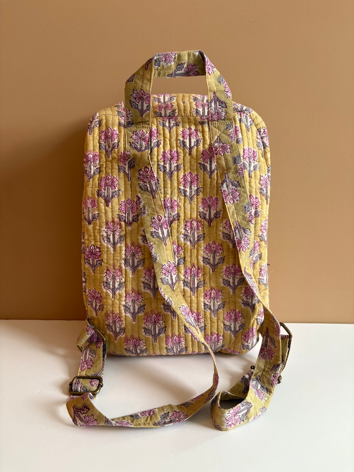 Kids backpack - yellow flower