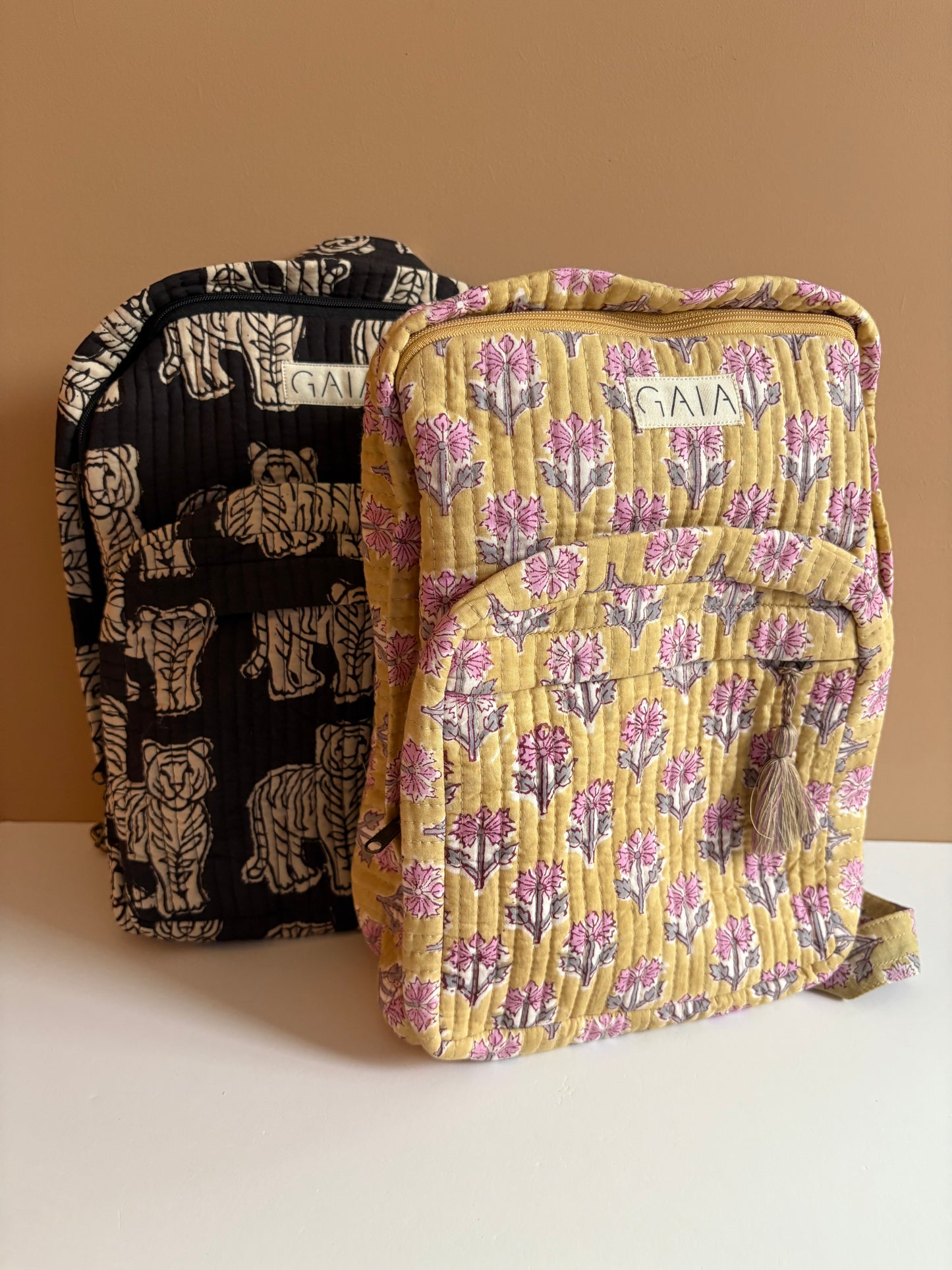 Kids backpack - yellow flower