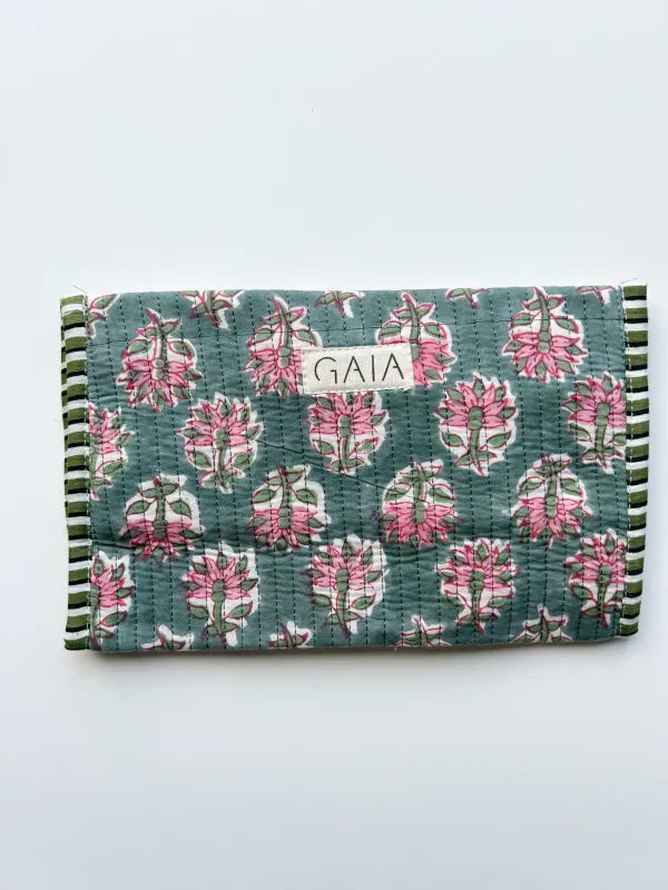 Diaper pouch - green washed