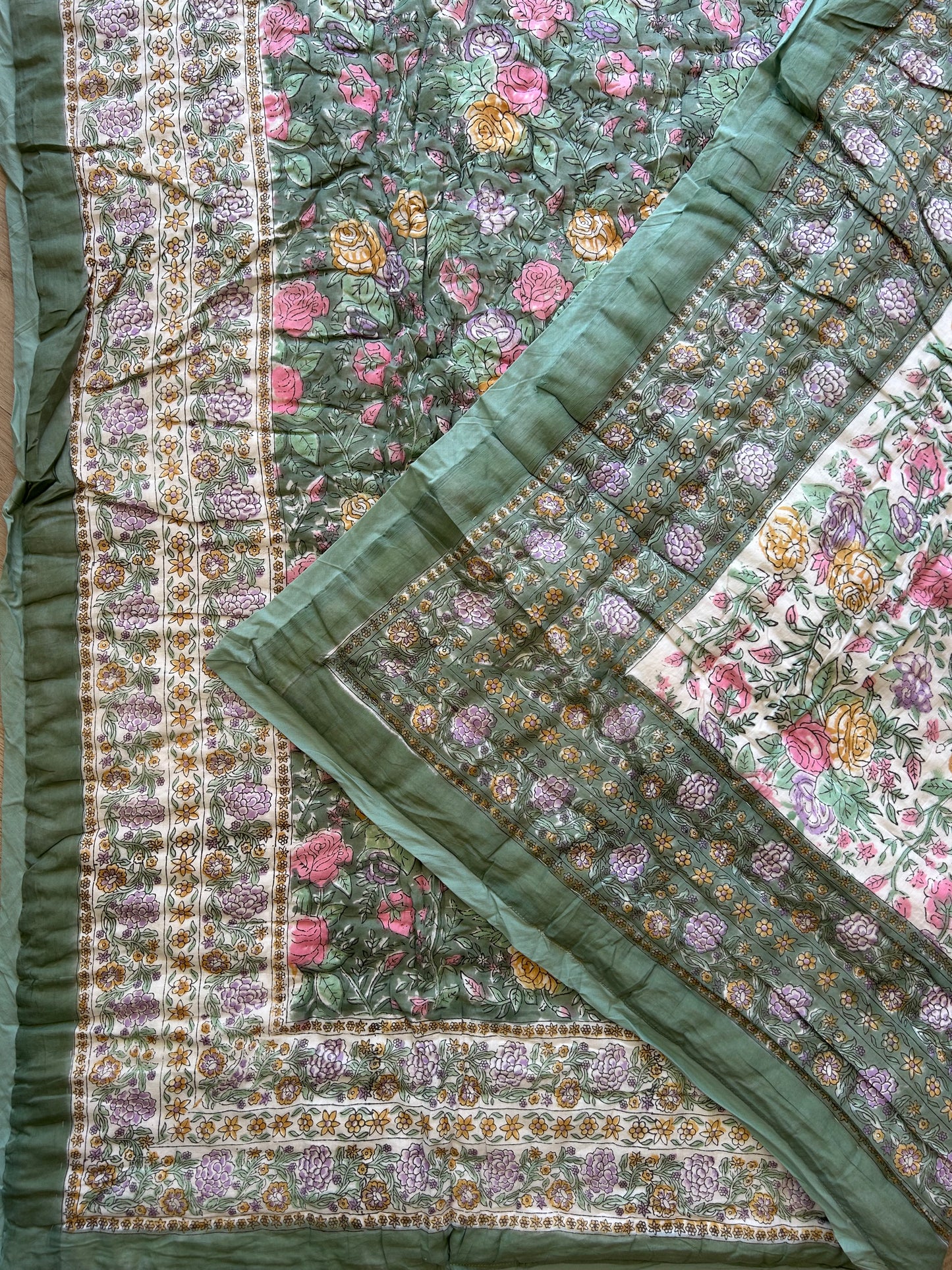 Lined blanket - green floral
