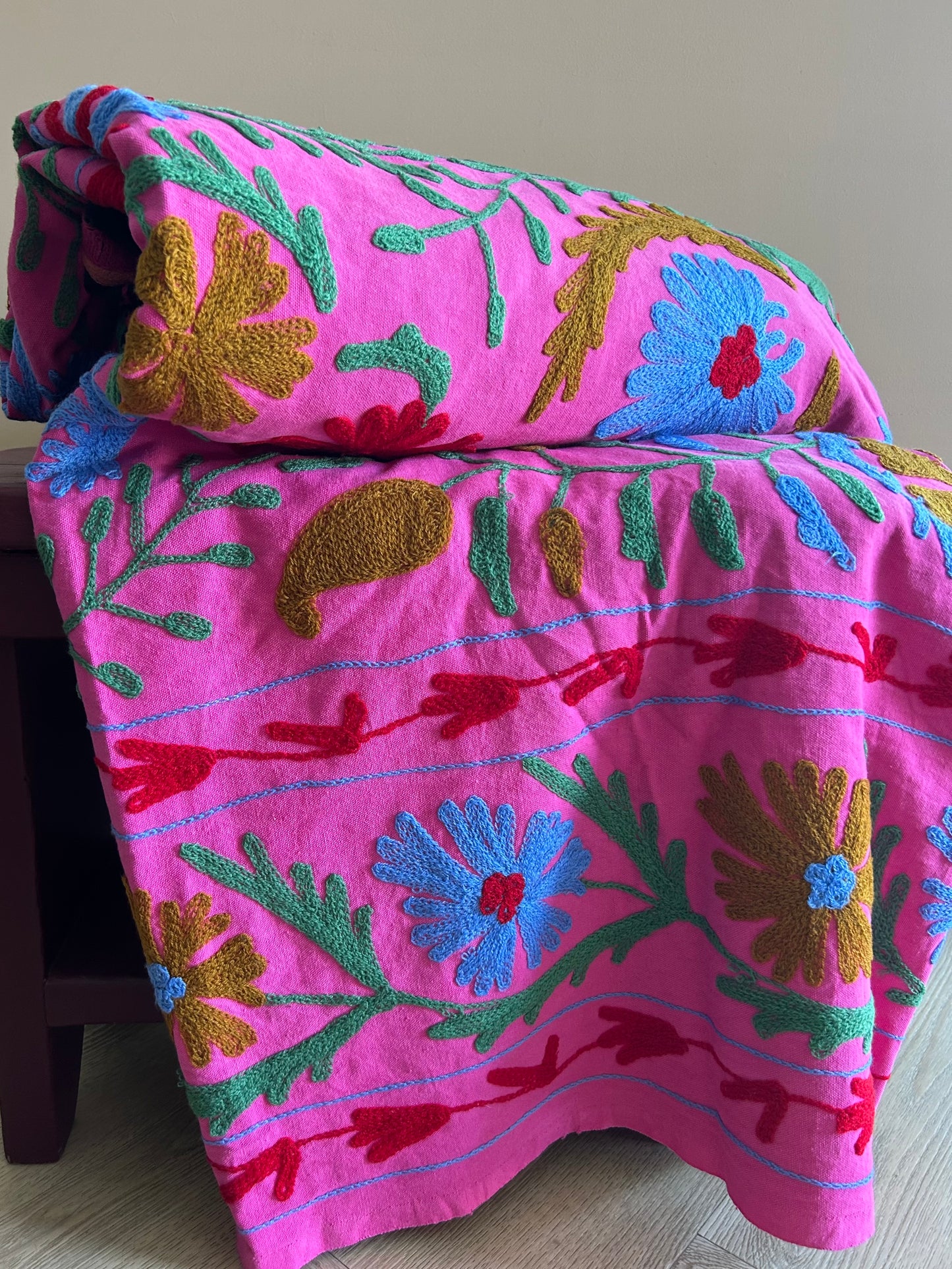 Suzani rug/spread - pink floral