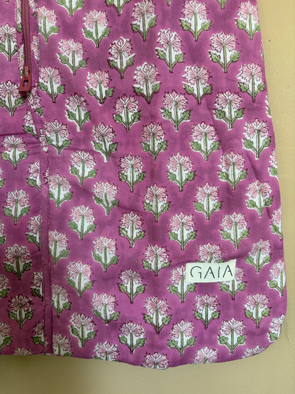 Sleeping bag - bright purple flower