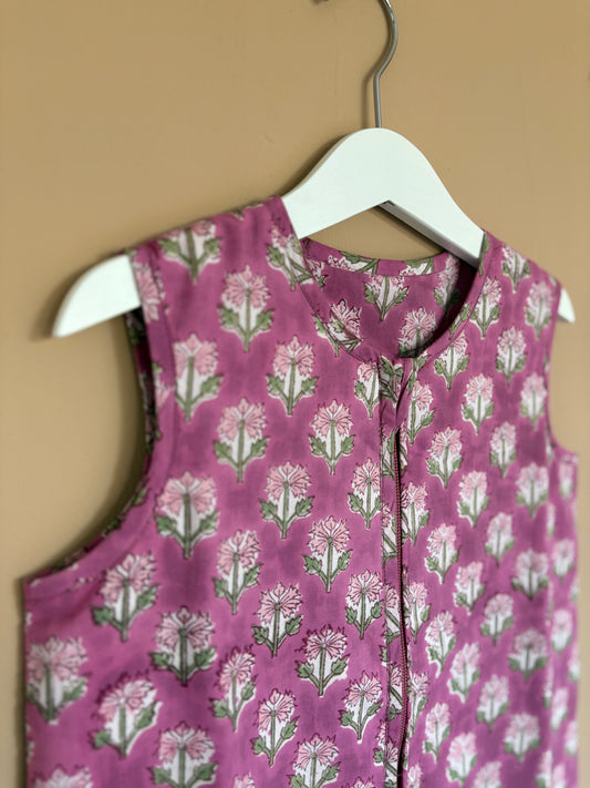 Sleeping bag - bright purple flower