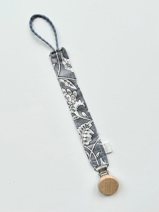 Pacifier cord - grey