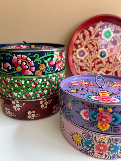 Traditional spice box – red