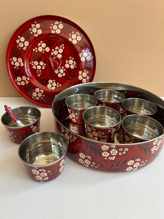 Traditional spice box – red