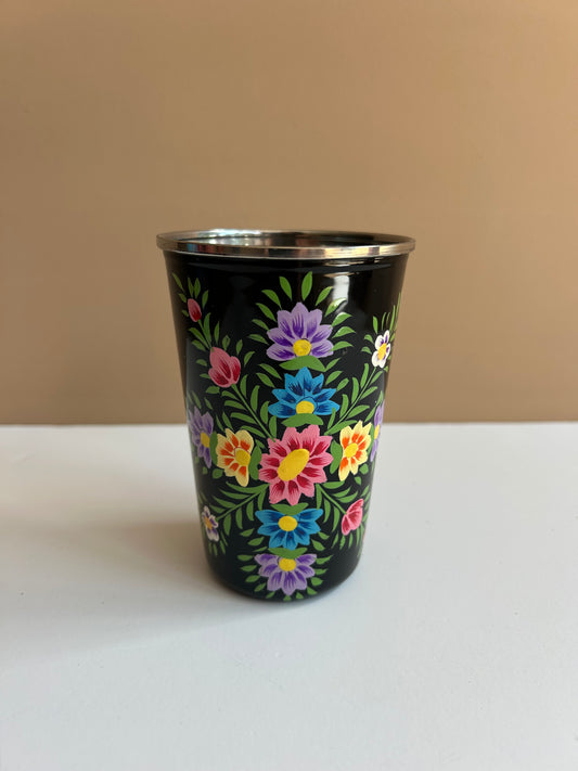 Cup - black flower 