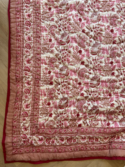 Padded blanket - burgundy/beige